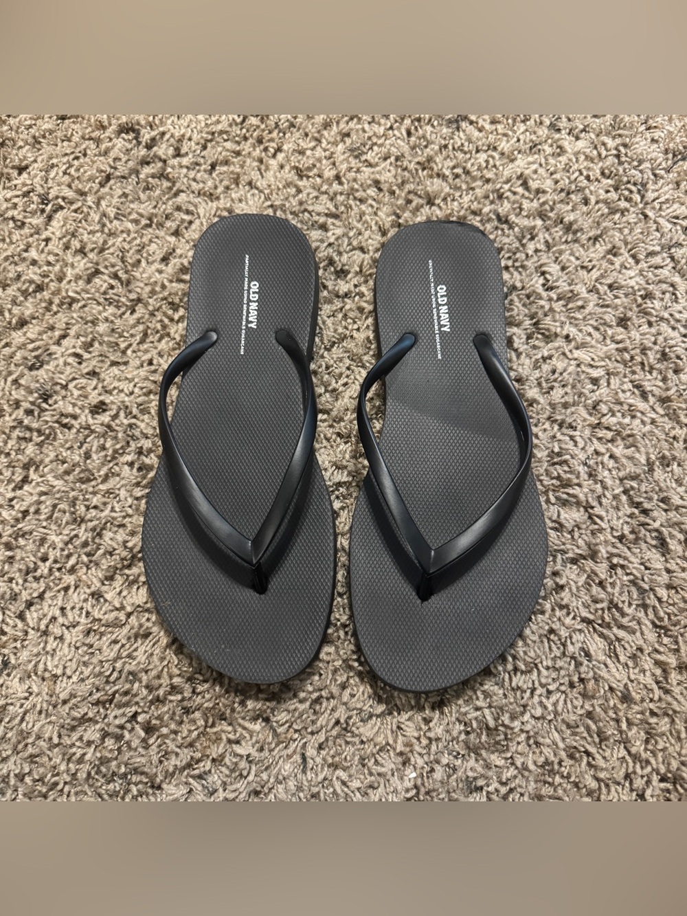 Old Navy Black Flip Flops